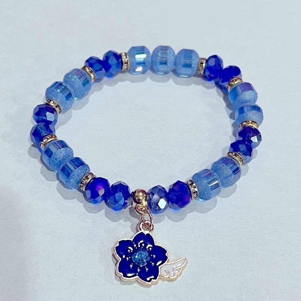 Stretch Bracelet with Enamel Flower Charm